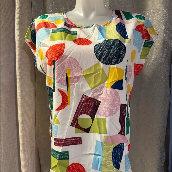 Emery Rose Tops - Red and Yellow Graphic Relaxed Tee